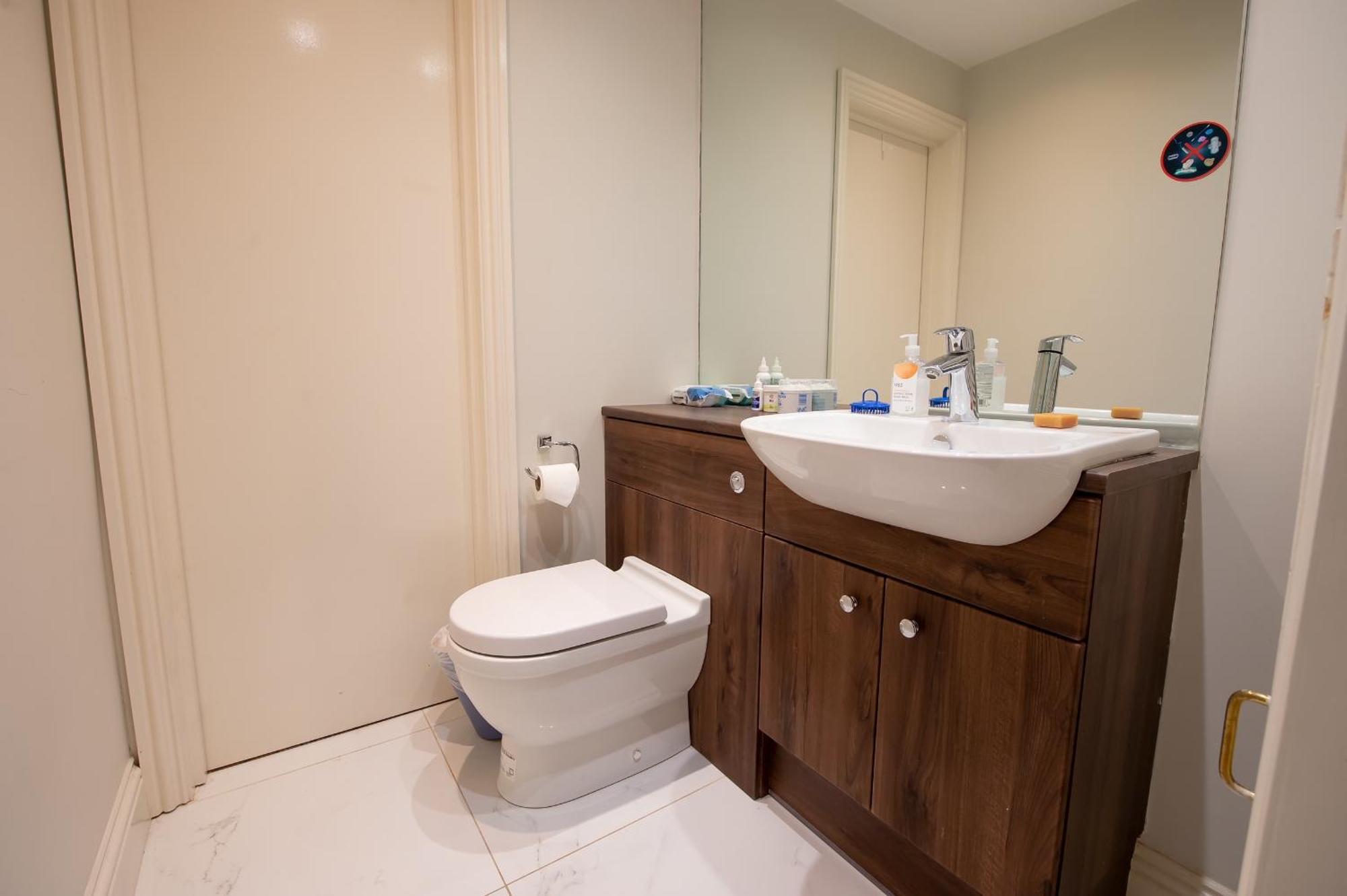 9 Hertford Street - 4 Stars Visitengland Apartment *